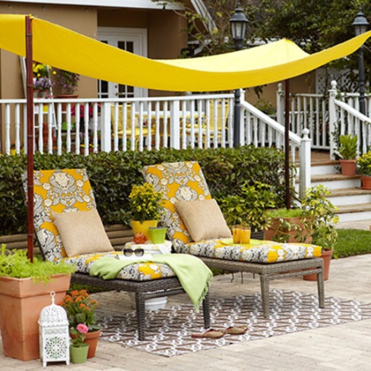 9 Easy DIY Ideas to Chic Things Up In Your Backyard
