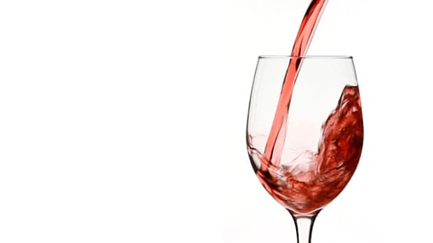 glass of red wine photo