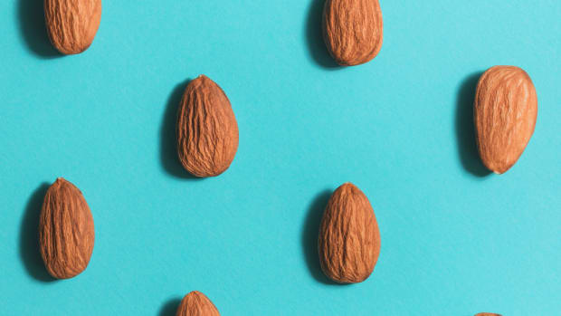 10 Game-Changing Uses for Whole Almonds