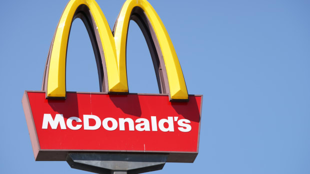 McDonald's to Stop Selling Chicken Raised With Highest Priority Antibiotics Worldwide