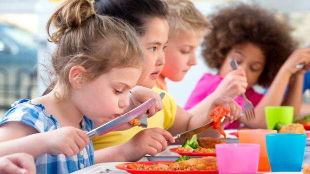 USDA Begins Systematic Dismantling of Obama's Healthy, Hunger-Free Kids Act