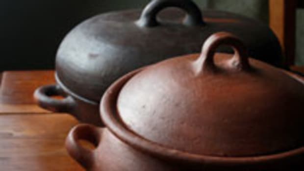 clay-cookware-home