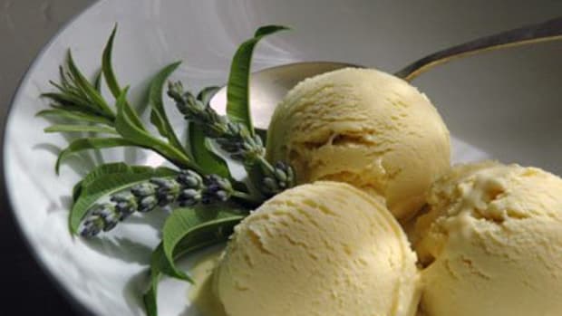 lemon-verbena-lavender-ice-cream1