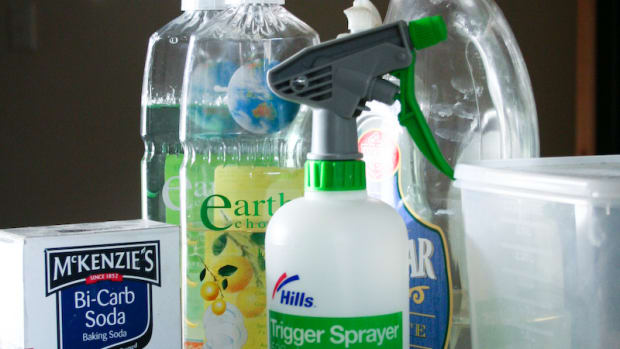 Spring cleanign hacks and tips.