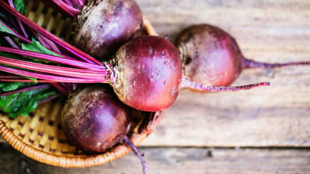 5 Techniques to Learn How to Cook Beets Like a Boss (Plus 9 Recipes)