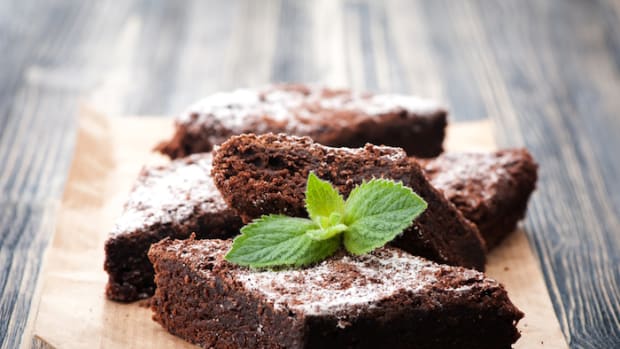 5 Paleo Dessert Recipes: Yes, You Can Indulge, Caveman Style