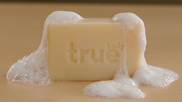 TrueBody-Soap-bar-with-lather1