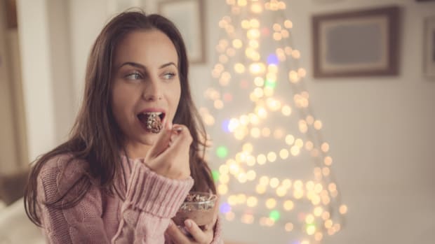 5 Tips to Avoid Gaining Weight During the Holidays