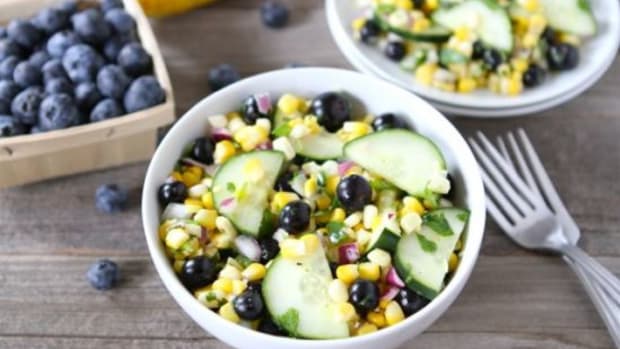 blueberry-corn-salad