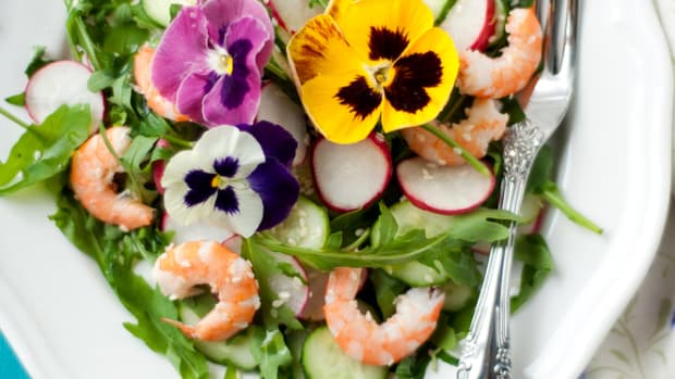 Edible Flowers Will Dress Up Your Meal and Make You Feel Like a Nature Queen
