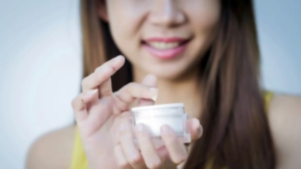Mercury Poisoning from Skin Cream is Totally a Thing You Need to Avoid