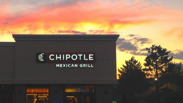 Judge Dismisses Case Against Chipotle Mexican Grill for 'False' GMO-Free Claims
