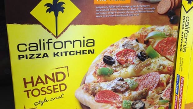 California Pizza Kitchen to Eliminate 'Fast-Growth' Chickens
