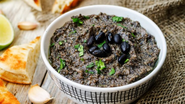 Protein Power! 4 Vegetarian Black Bean Recipes for Meatless Monday