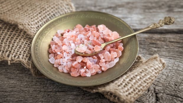 3 Natural Seasonings Worth Their Salt: Pink Sea Salt, Black Salt, and More!