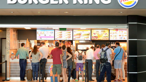 Burger King Latest Chain to Pull the Plug on Antibiotics in Chicken