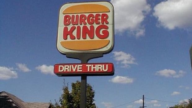 Burger-King-sign-ccflcr-ceiling