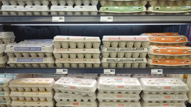 57 Major Food Companies Switching to Cage-Free Eggs [List]
