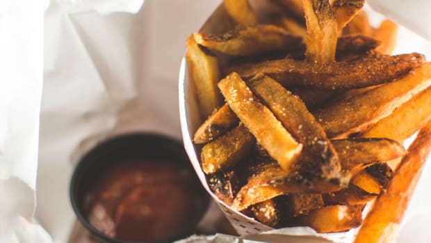 You Should Only Eat 6 French Fries at a Time, Says Study