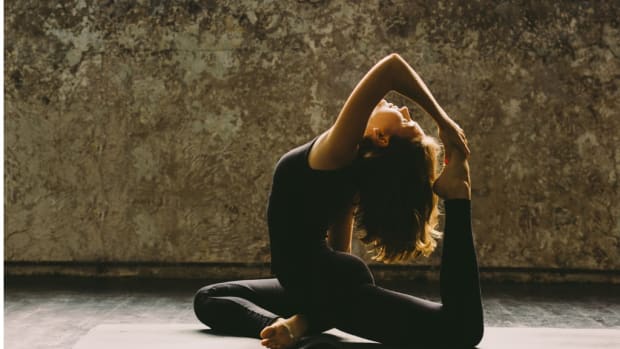 The link between tight hips and your emotions pigeon pose yoga