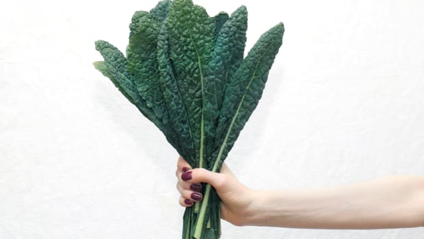Kale 3rd Dirtiest Item on EWG's Dirty Dozen Pesticide List