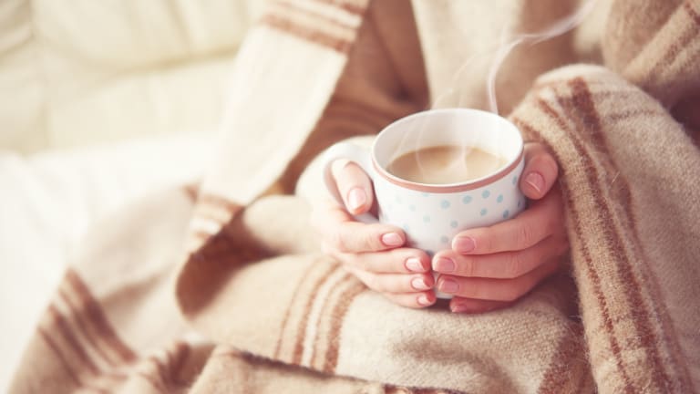 7 Holistic Cold and Flu Remedies to Keep You Well All Season Long