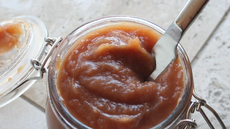 Make Your Own Pumpkin Butter (and a List of Ways to Enjoy It)