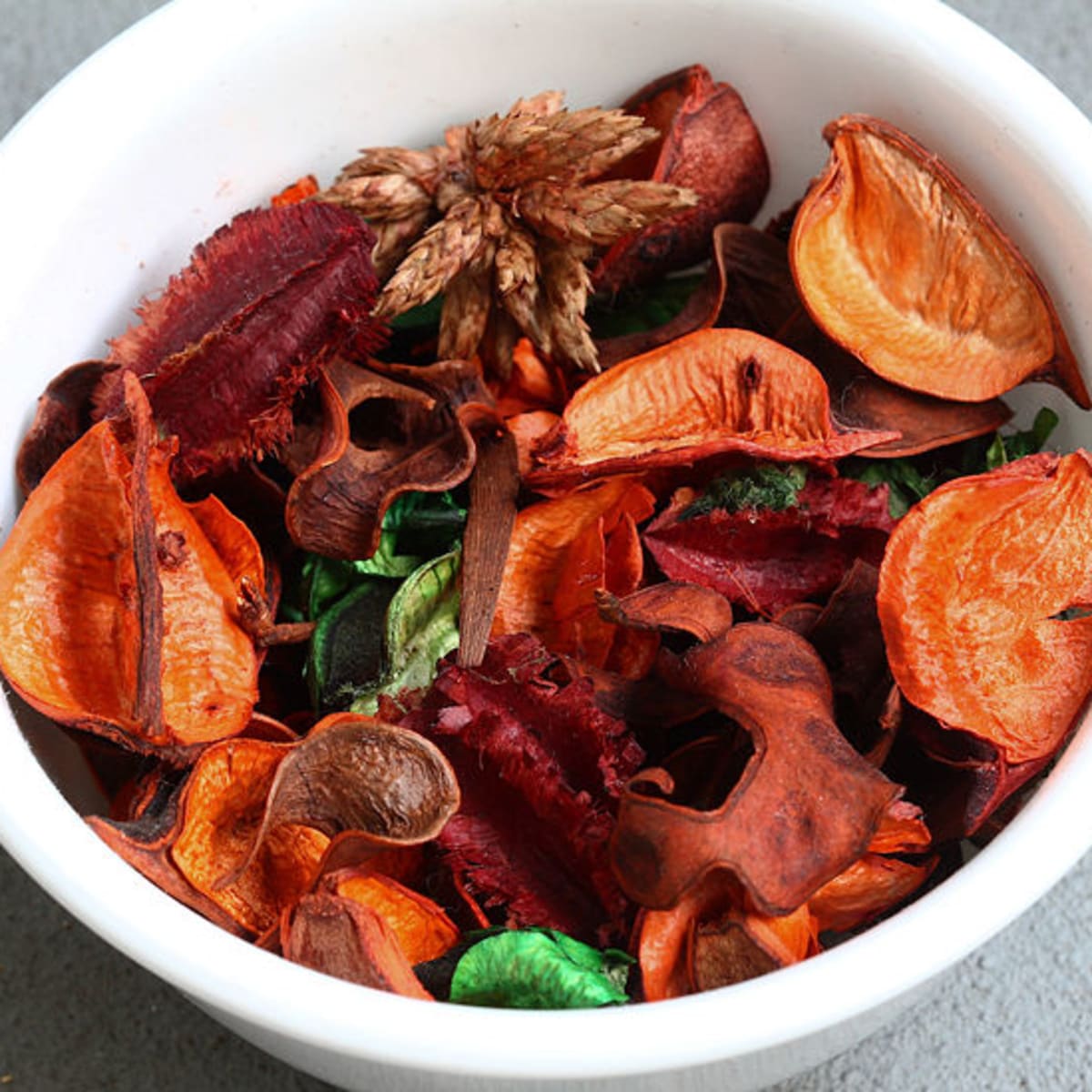 How to Make Potpourri In Three Easy Steps - Organic Authority