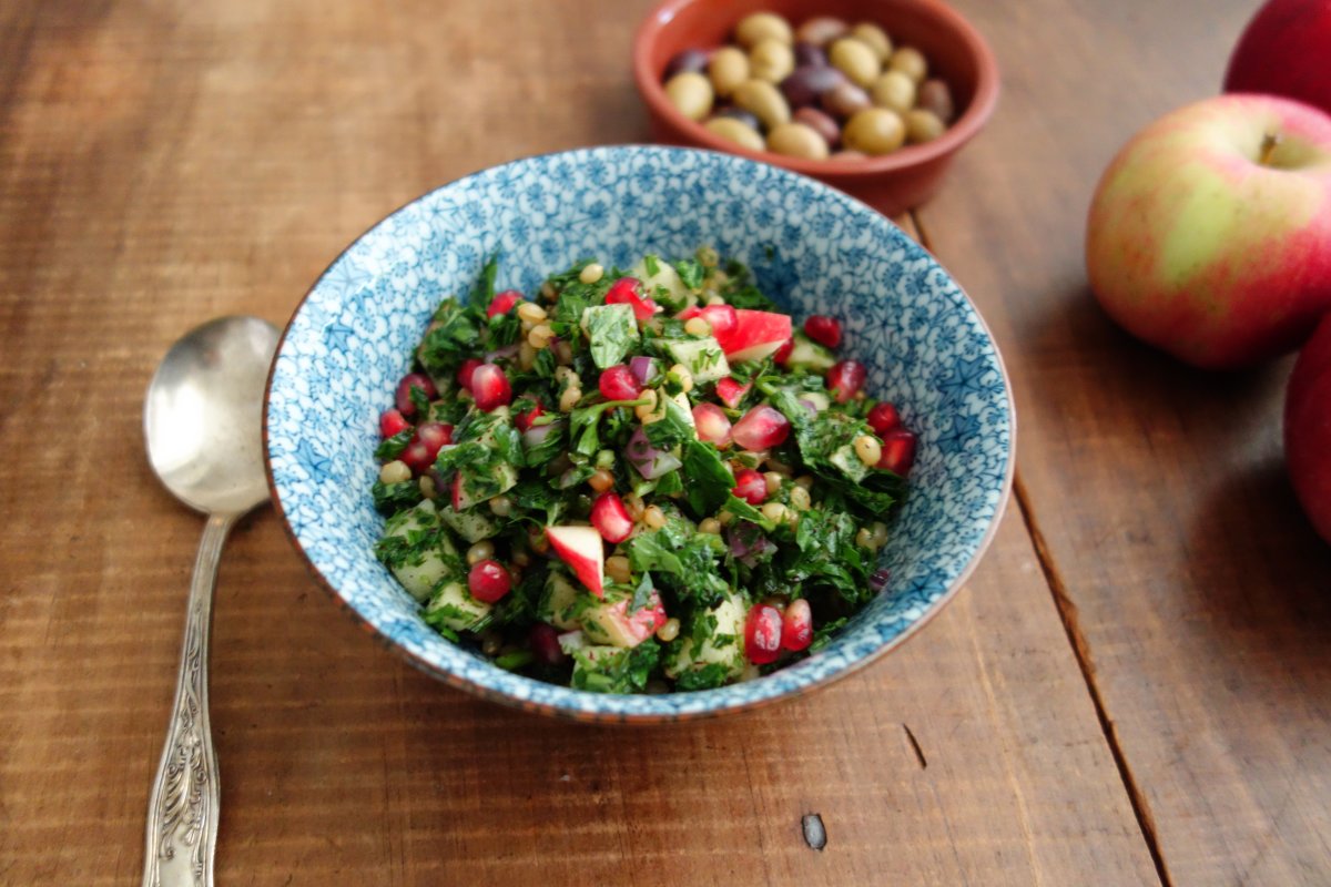 Wheat Berry Tabouli Salad with Autumn Fruits