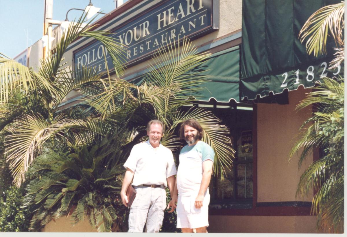 Bob and Paul in front of the restaurant