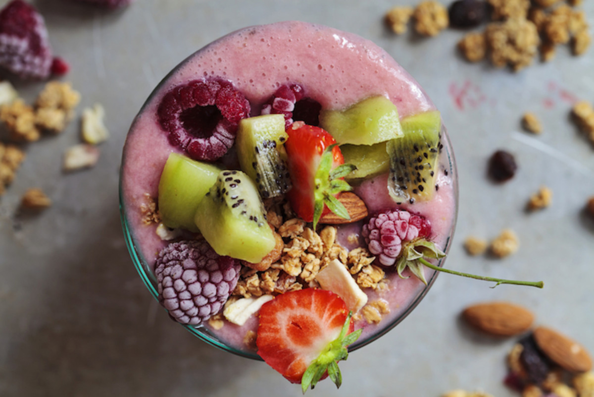 13 Motivating Juice and Smoothie Accessories: Blend, Press, and Chug in Style and Grace