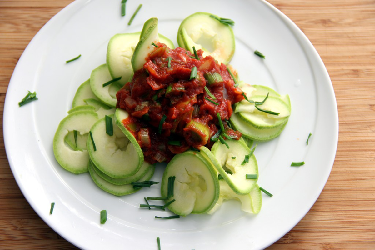 Zucchini Noodles with Sauce