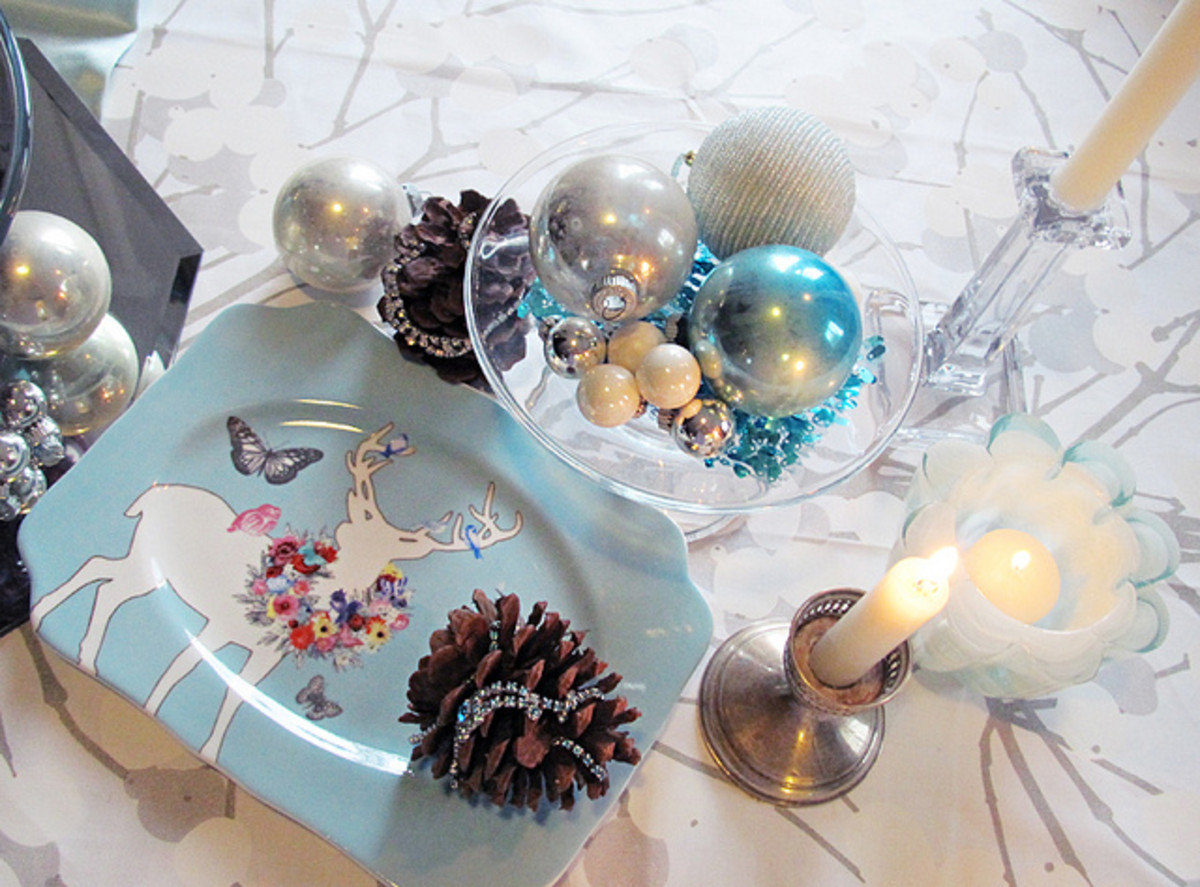 holiday centerpiece in tifanny blue photo