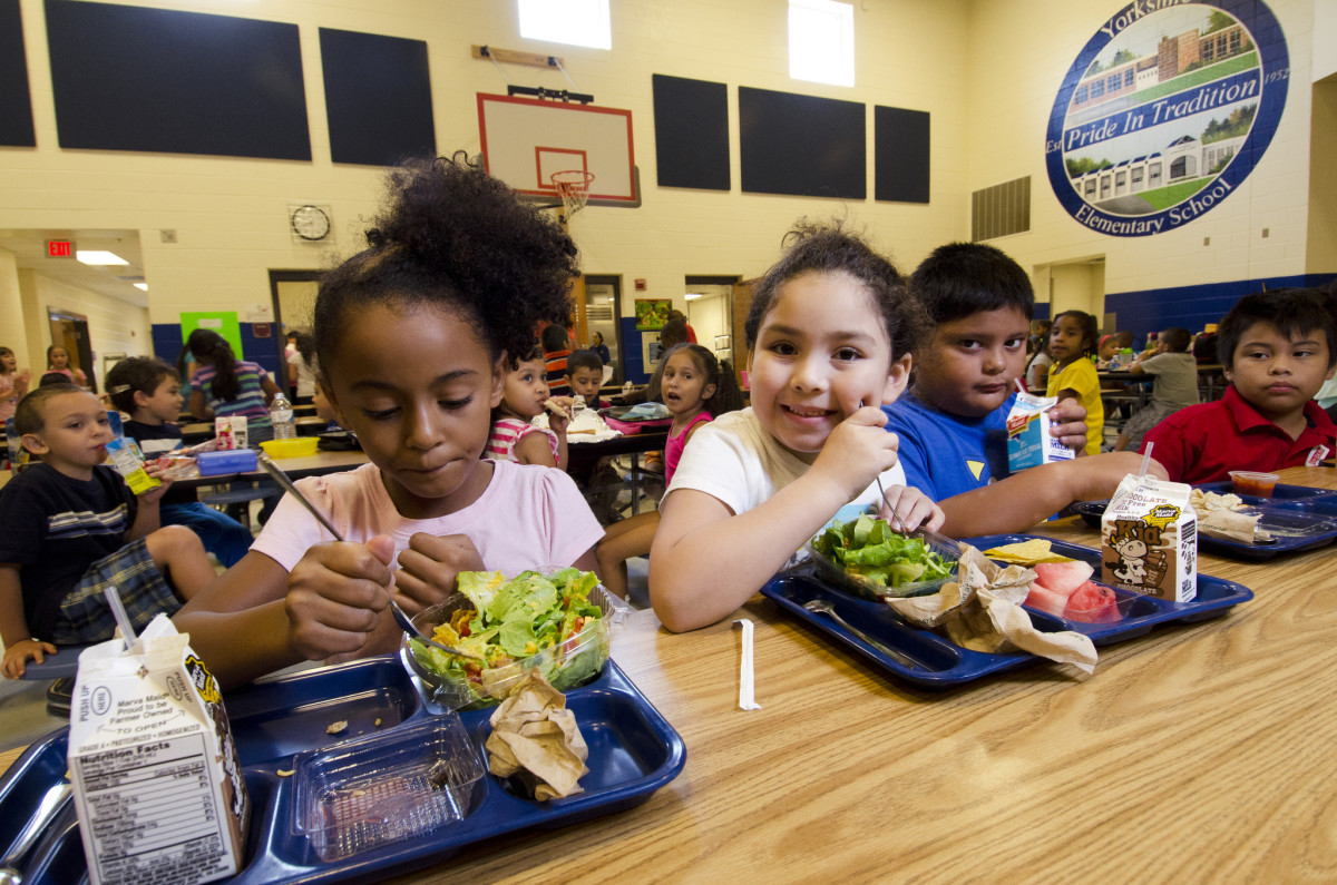 USDA School Lunch Test Program Provides 3 Square Meals a Day For At Risk Youth