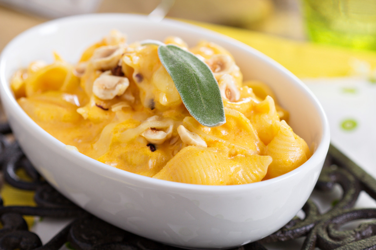 4 Vegetable Mac and Cheese Dishes Perfect for Meatless Monday