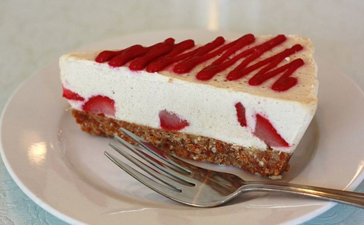 raw strawberry shortcake