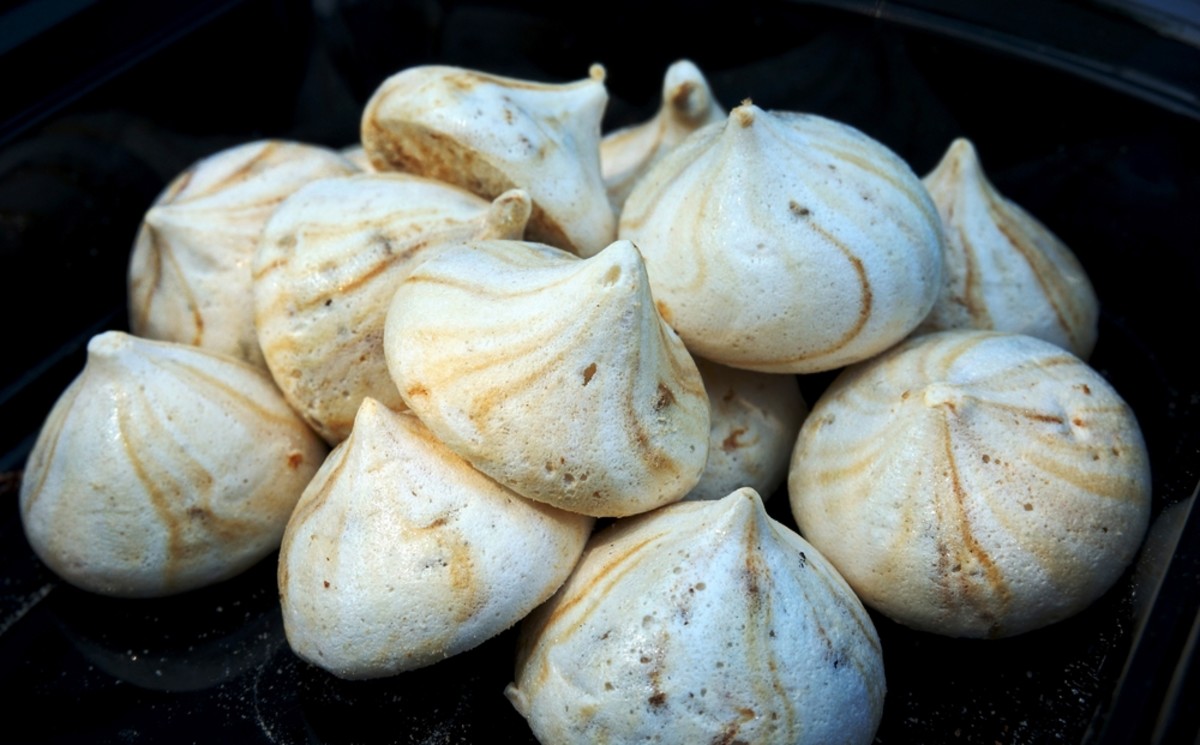 Yes, these vegan meringue kisses were made with chickpea brine.