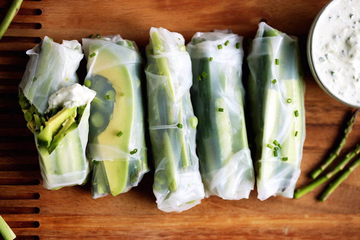 spring green vegetable rolls