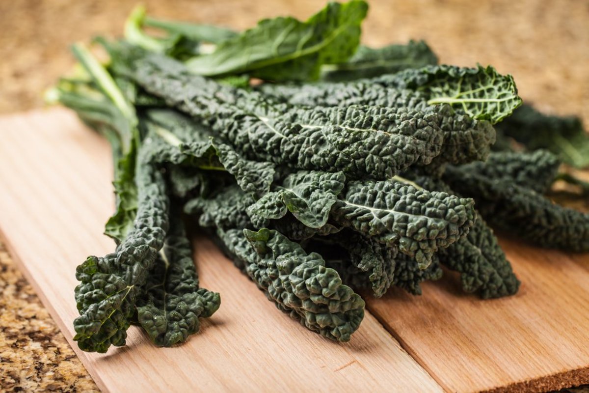 This Crucifer's Still Going Strong: 11 Health Benefits of Kale