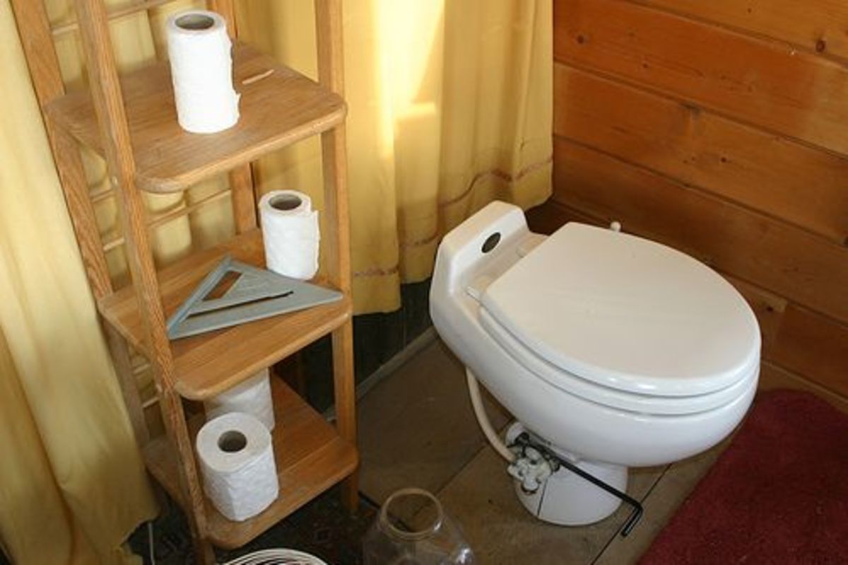 composting-toilet-ccflcr-redjar