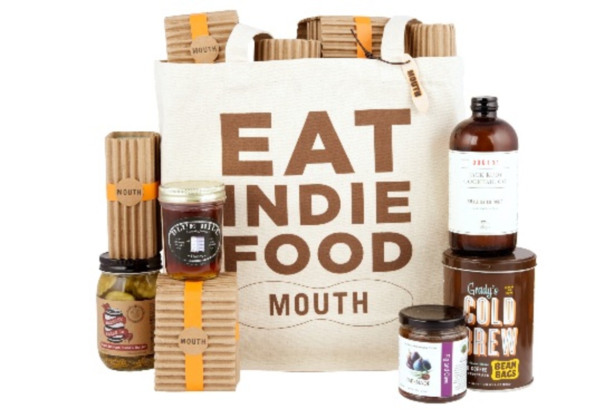 The Ultimate Foodie Giveaway: Enter to Win AMAZING Kitchen Swag from Organic Authority, Edible Manhattan, Mouth and Try the World (Valued at $1945!)