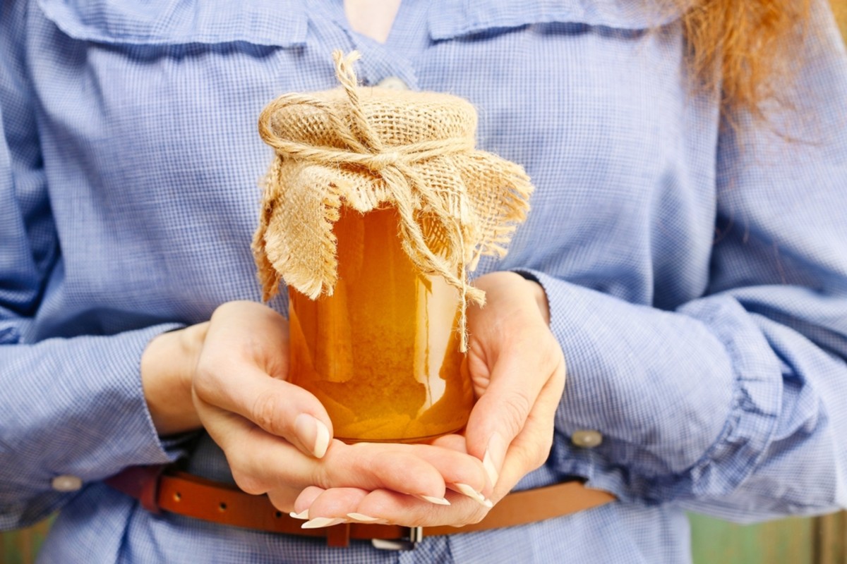 The Health Benefits of Honey: What You Should Know Before You Buy