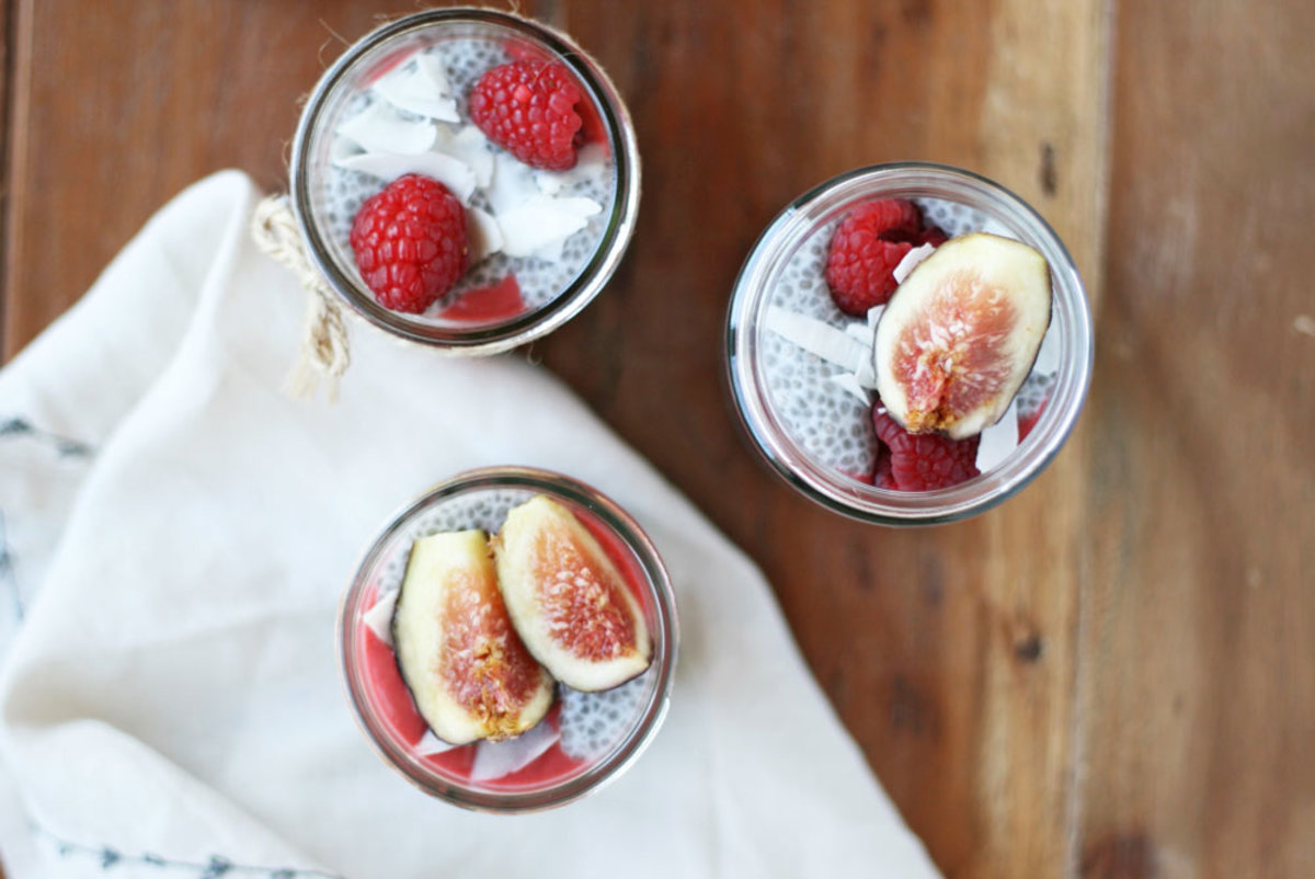 Healthy girl problems: having to decide between chia seed pudding and a berry smoothie for breakfast. We’ve got good news and the healthiest hack ever: combine the two and realize that there’s never any need to compromise on your breakfast ever again.