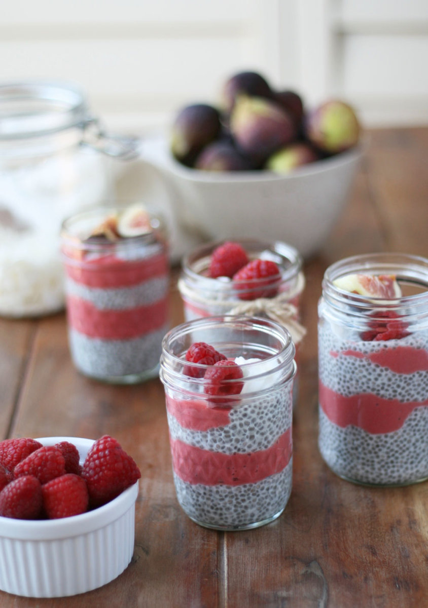 Healthy girl problems: having to decide between chia seed pudding and a berry smoothie for breakfast. We’ve got good news and the healthiest hack ever: combine the two and realize that there’s never any need to compromise on your breakfast ever again.