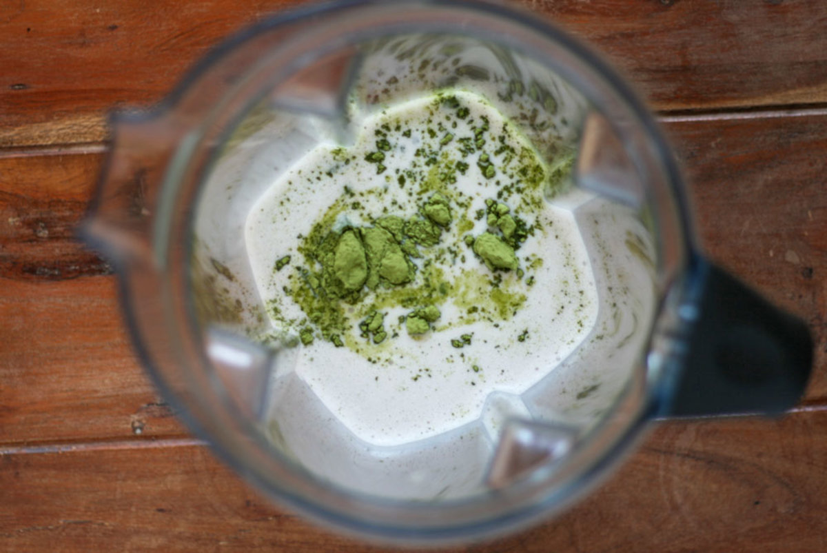 Meet Your Favorite New Iced Matcha Latte (It’s Only 3 Ingredients!)