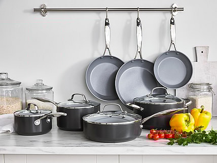 GreenPan Valencia Pro Review: Tried, Tested, and Approved!