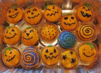Halloween cupcakes