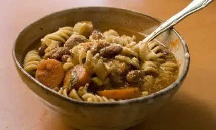 A Delicious, Easy, Vegetarian Minestrone Soup Recipe