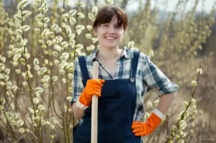 Interested in Organic Farming? You Need to Know How to WWOOF (World Wide Opportunities on Organic Farms).