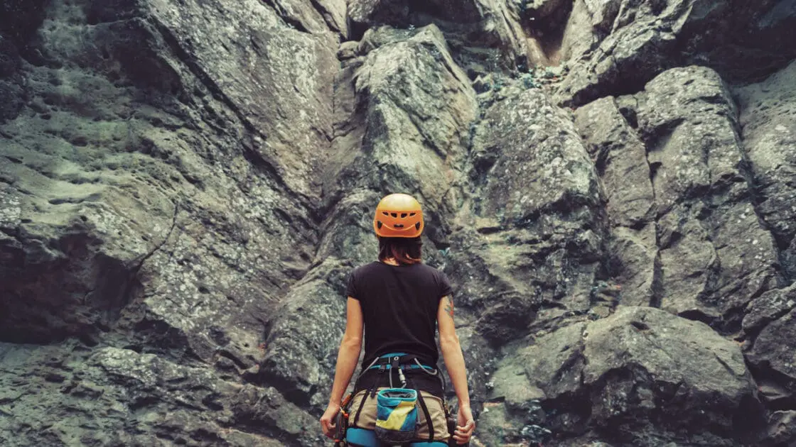 5 Rock Climbing Moves to Wake Up Your Workout